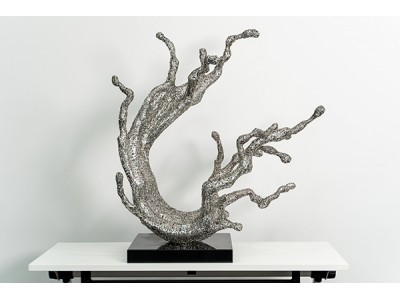 How to Choose the Best Stainless Steel Sculpture for Your Space