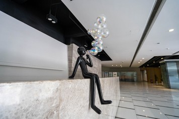 RESIDENCE  RESIDENCE