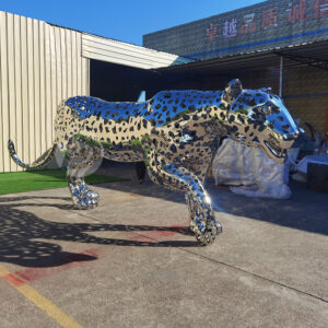 Large Animal Sculpture Hollow Stainless Steel Leopard Sculpture Outdoor Landscape MP-O0097